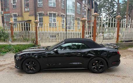 Ford Mustang VI рестайлинг, 2017 год, 2 800 000 рублей, 8 фотография