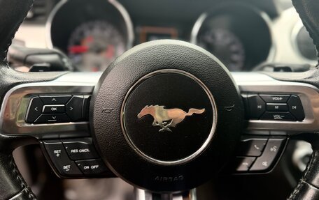 Ford Mustang VI рестайлинг, 2017 год, 2 800 000 рублей, 16 фотография
