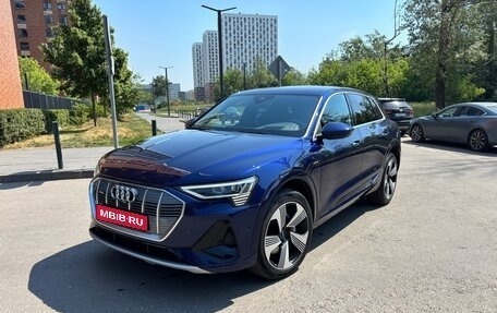 Audi e-tron I, 2020 год, 5 190 000 рублей, 2 фотография