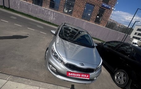 KIA cee'd III, 2014 год, 990 000 рублей, 2 фотография