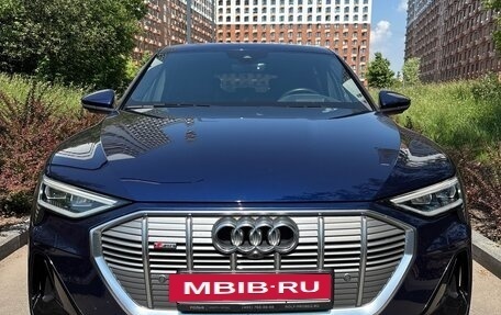 Audi e-tron I, 2020 год, 5 190 000 рублей, 5 фотография