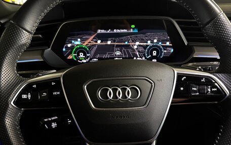 Audi e-tron I, 2020 год, 5 190 000 рублей, 14 фотография