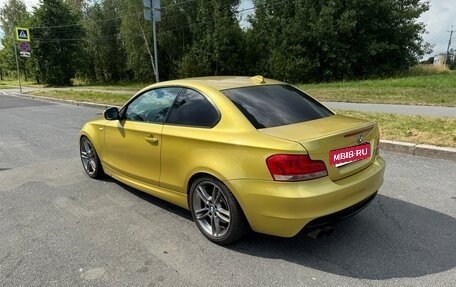 BMW 1 серия, 2010 год, 1 650 000 рублей, 3 фотография