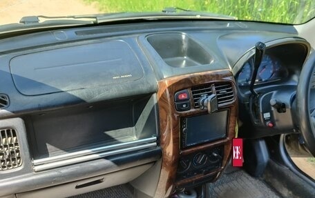 Nissan Cube II, 2000 год, 175 000 рублей, 10 фотография