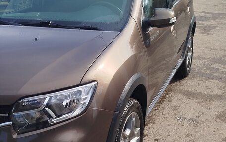 Renault Sandero II рестайлинг, 2021 год, 1 550 000 рублей, 4 фотография
