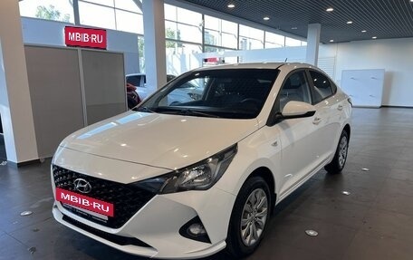 Hyundai Solaris II рестайлинг, 2020 год, 1 560 000 рублей, 7 фотография