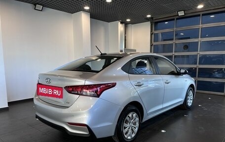 Hyundai Solaris II рестайлинг, 2017 год, 1 270 000 рублей, 3 фотография