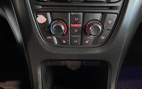 Opel Astra J, 2013 год, 610 000 рублей, 15 фотография