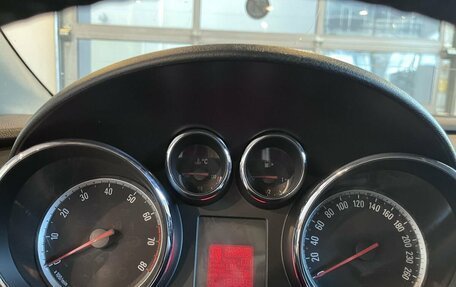 Opel Astra J, 2013 год, 610 000 рублей, 11 фотография
