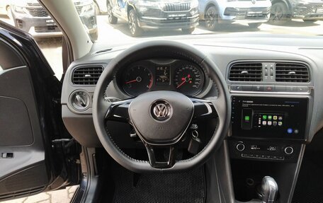 Volkswagen Polo VI (EU Market), 2017 год, 1 050 000 рублей, 23 фотография