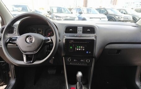 Volkswagen Polo VI (EU Market), 2017 год, 1 050 000 рублей, 21 фотография