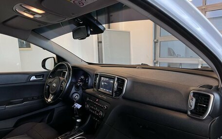 KIA Sportage IV рестайлинг, 2017 год, 1 840 000 рублей, 12 фотография