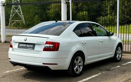 Skoda Octavia, 2019 год, 1 999 000 рублей, 4 фотография