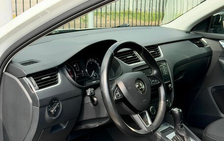 Skoda Octavia, 2019 год, 1 999 000 рублей, 8 фотография