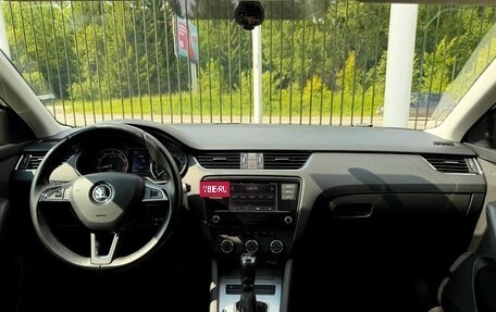 Skoda Octavia, 2019 год, 1 999 000 рублей, 10 фотография