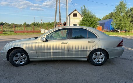 Mercedes-Benz C-Класс, 2006 год, 600 000 рублей, 8 фотография