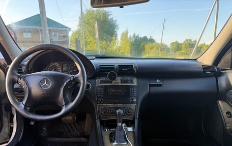 Mercedes-Benz C-Класс, 2006 год, 600 000 рублей, 13 фотография