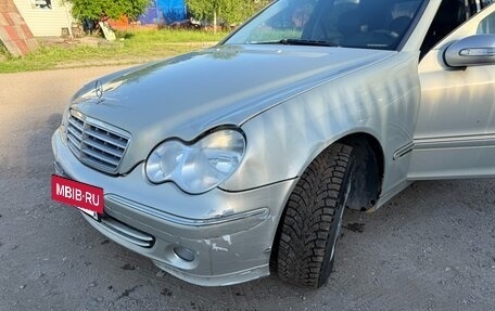 Mercedes-Benz C-Класс, 2006 год, 600 000 рублей, 15 фотография