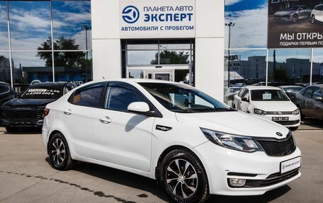 KIA Rio III рестайлинг, 2016 год, 950 000 рублей, 4 фотография