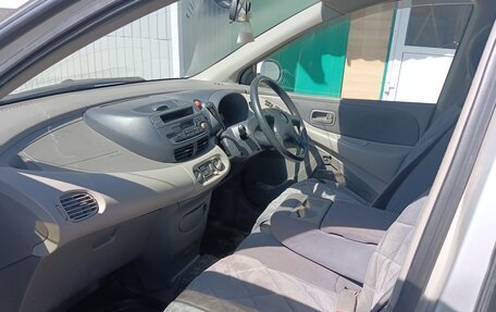 Nissan Tino, 1999 год, 400 000 рублей, 6 фотография