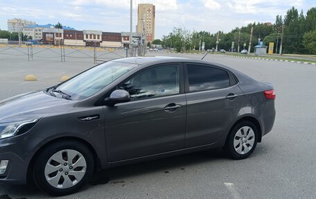 KIA Rio III рестайлинг, 2015 год, 930 000 рублей, 4 фотография