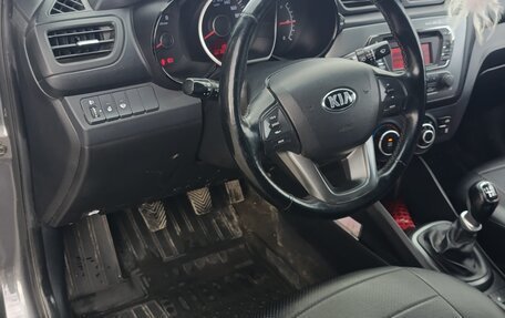 KIA Rio III рестайлинг, 2015 год, 930 000 рублей, 15 фотография