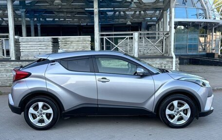 Toyota C-HR I рестайлинг, 2018 год, 1 900 000 рублей, 3 фотография