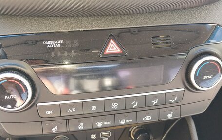 Hyundai Tucson III, 2019 год, 2 450 000 рублей, 10 фотография