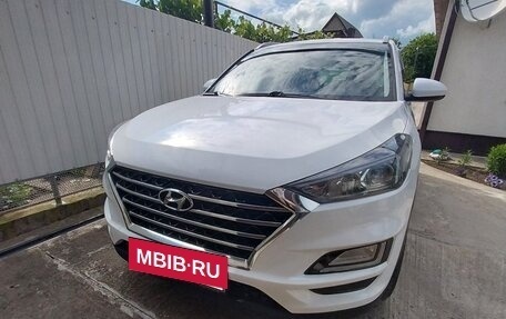 Hyundai Tucson III, 2019 год, 2 450 000 рублей, 2 фотография