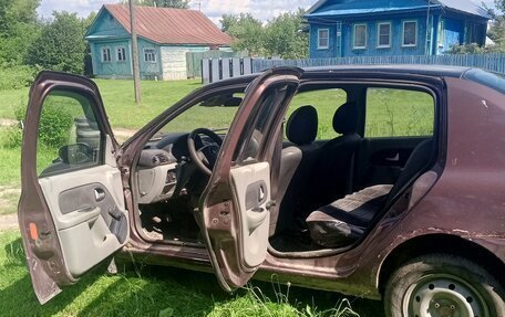 Renault Symbol I, 2005 год, 200 000 рублей, 2 фотография