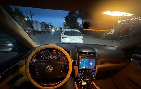 Volkswagen Touareg III, 2004 год, 880 000 рублей, 9 фотография