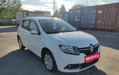 Renault Sandero II рестайлинг, 2015 год, 749 000 рублей, 3 фотография