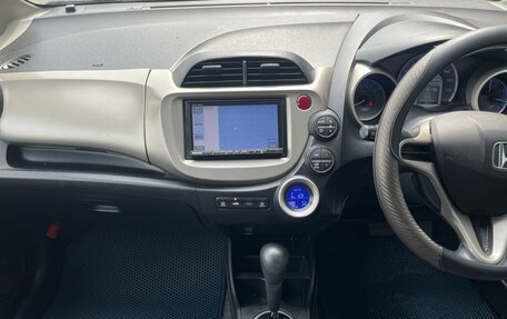 Honda Fit III, 2010 год, 700 000 рублей, 13 фотография