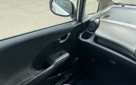 Honda Fit III, 2010 год, 700 000 рублей, 18 фотография