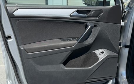 Volkswagen Tiguan II, 2018 год, 2 550 000 рублей, 12 фотография