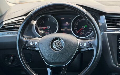Volkswagen Tiguan II, 2018 год, 2 550 000 рублей, 15 фотография