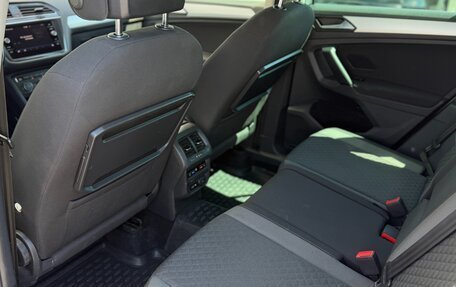 Volkswagen Tiguan II, 2018 год, 2 550 000 рублей, 20 фотография