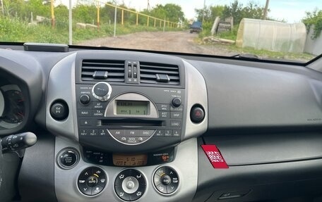 Toyota RAV4, 2008 год, 1 300 000 рублей, 8 фотография