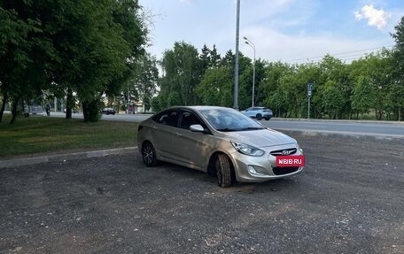 Hyundai Solaris II рестайлинг, 2012 год, 570 000 рублей, 7 фотография