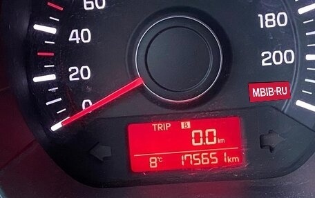 KIA Rio III рестайлинг, 2015 год, 850 000 рублей, 4 фотография