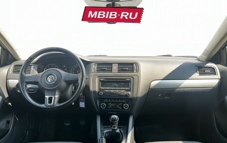 Volkswagen Jetta VI, 2012 год, 995 000 рублей, 15 фотография
