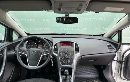 Opel Astra J, 2014 год, 999 000 рублей, 6 фотография