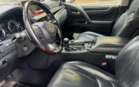 Lexus LX III, 2016 год, 6 500 000 рублей, 9 фотография
