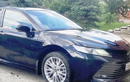 Toyota Camry, 2020 год, 2 999 999 рублей, 2 фотография