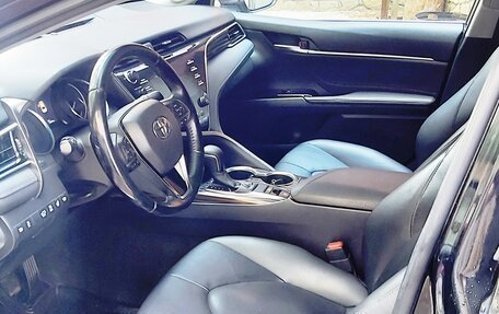 Toyota Camry, 2020 год, 2 999 999 рублей, 11 фотография