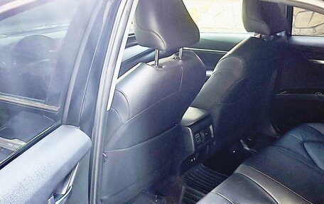 Toyota Camry, 2020 год, 2 999 999 рублей, 10 фотография