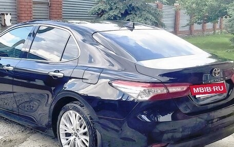 Toyota Camry, 2020 год, 2 999 999 рублей, 5 фотография