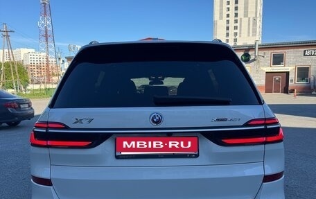 BMW X7, 2022 год, 13 450 000 рублей, 8 фотография