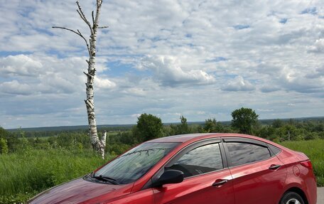 Hyundai Solaris II рестайлинг, 2014 год, 905 000 рублей, 1 фотография