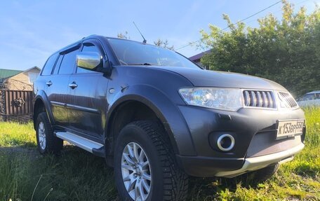Mitsubishi Pajero Sport II рестайлинг, 2012 год, 1 660 000 рублей, 3 фотография